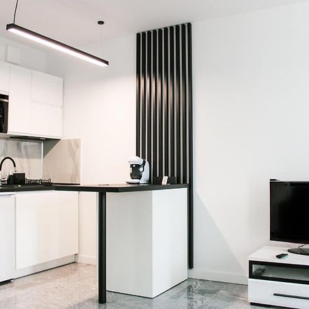 Apartament White-Niska Z Garazem Podziemnym Κίελτσε Εξωτερικό φωτογραφία