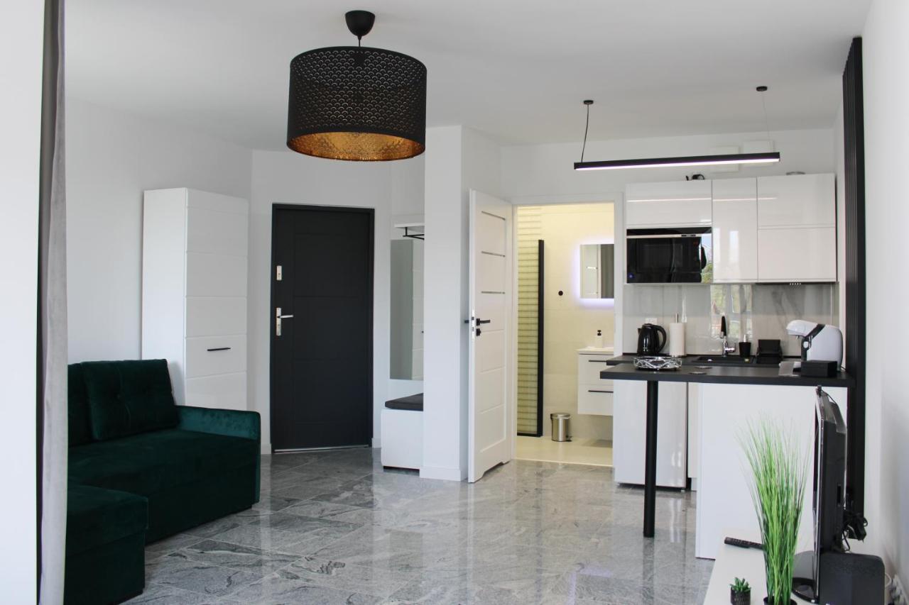 Apartament White-Niska Z Garazem Podziemnym Κίελτσε Εξωτερικό φωτογραφία